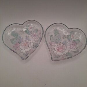 SET OF (2) VTG STUDIO NOVA CRYSTAL HEART SHAPED ROSE/LEAVES CANDY/TRINKET DISH